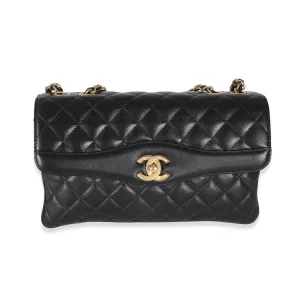 Chanel Black Quilted Lambskin Lard Coco Vintage Flap