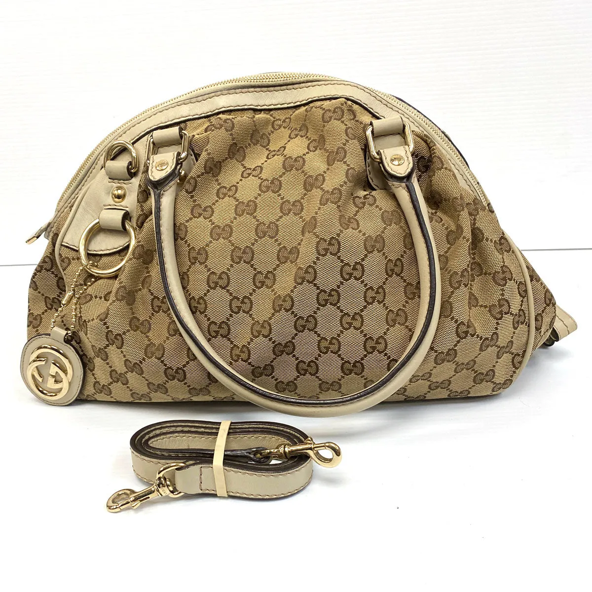 Gucci Sukey GG Canvas Medium Boston Bag