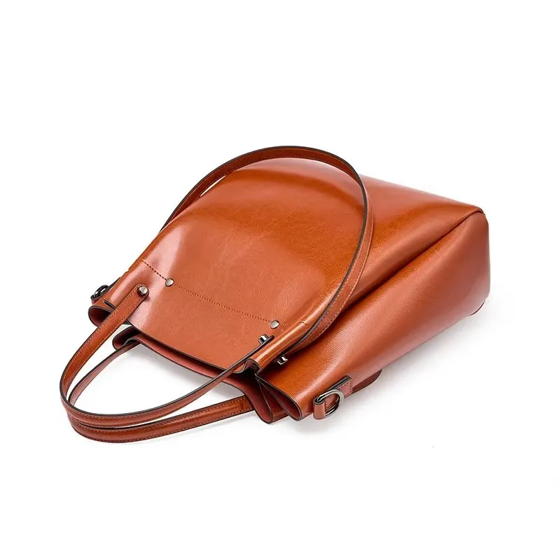 LuxLeather Chic Zipper Closure Shoulder Bag