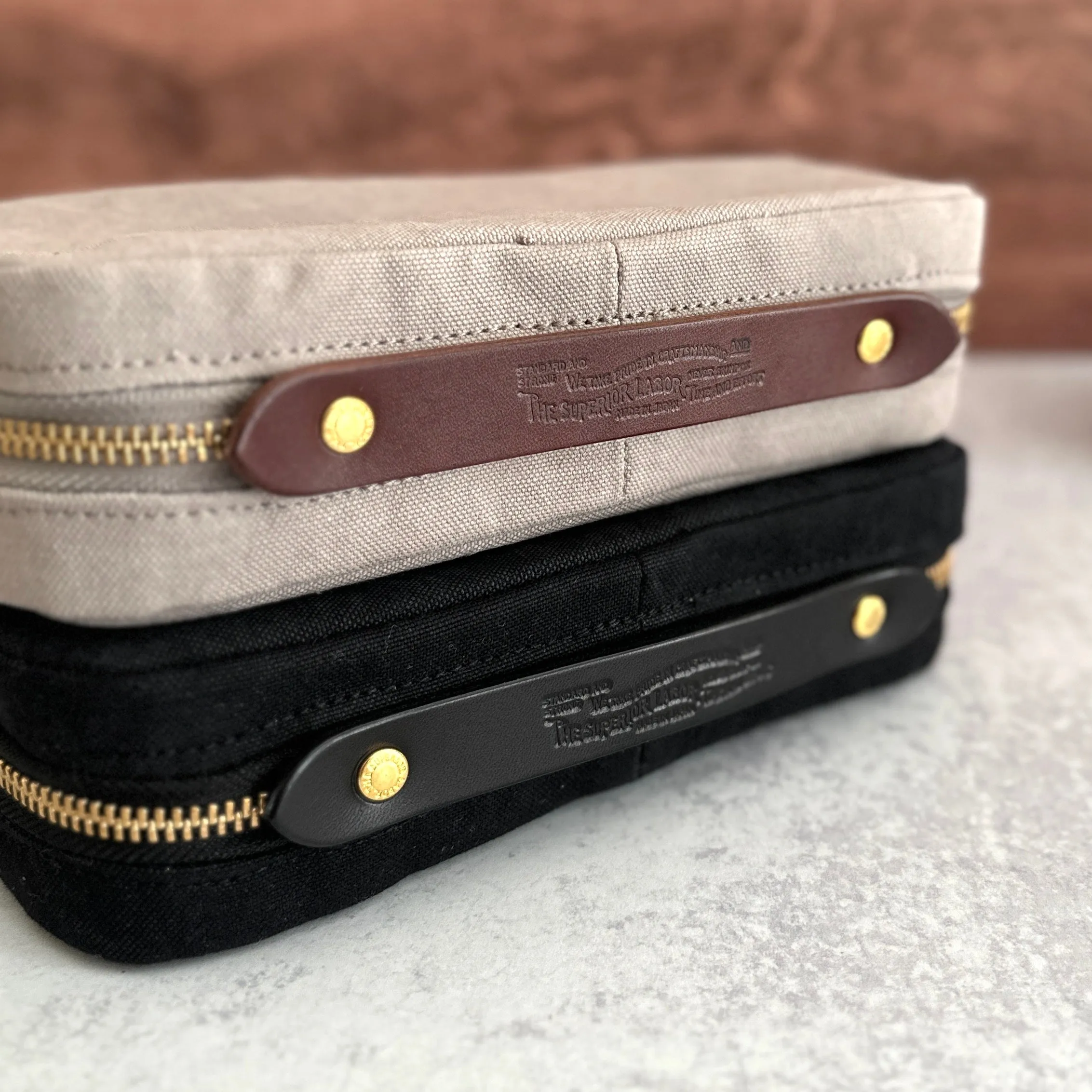 Stylish Medium Canvas Mission Case for E-commerce