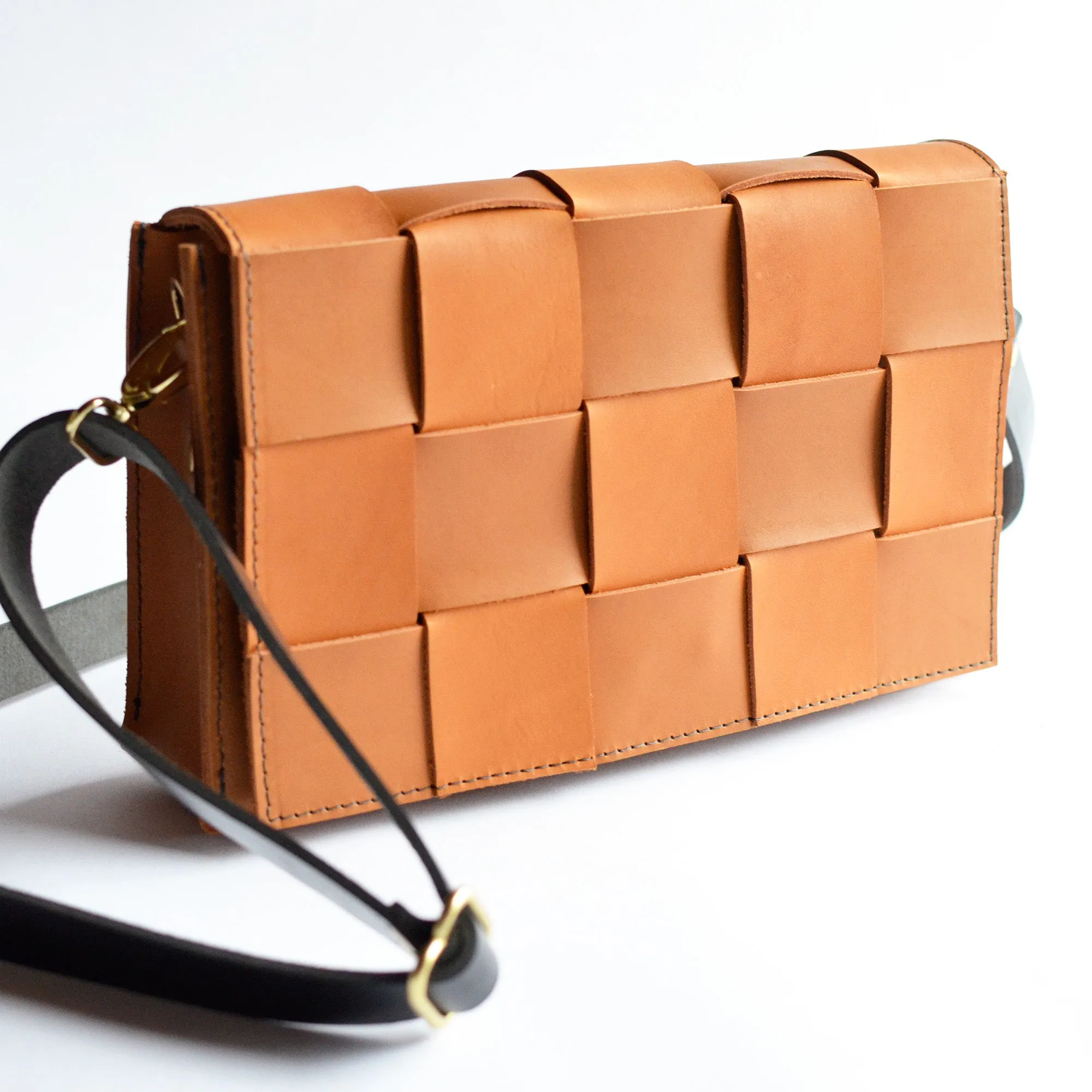 Woven Clutch   Crossbody Bag - Honey Leather